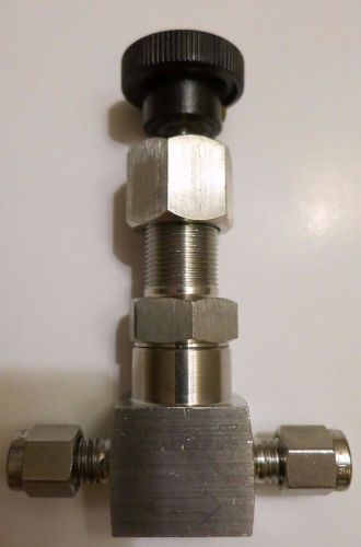 WHITEY SS-21RS2 1/8&#034; Bonnet Needle Valve