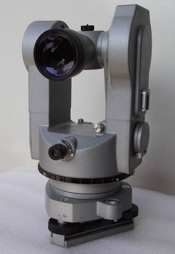 NEAR-MINT-CONDITION SOKKISHA THEODOLITE TM10D SOKKIA SURVEYING