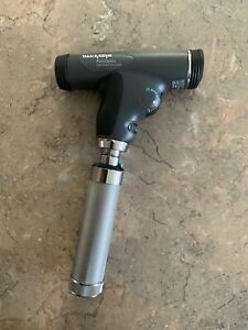 Welch Allyn 118 Series Panoptic Ophthalmoscope with 71670 desk handle