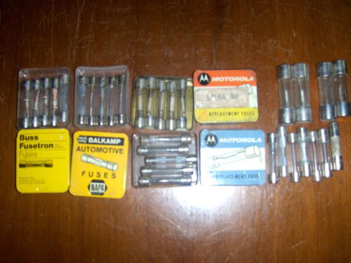 Vintage fuses  motorola  buss balkamp 33 in all  plus great fuse containers for sale