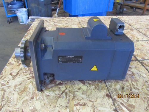 Siemens servo motor  1FT6084-8AC71-4DA0