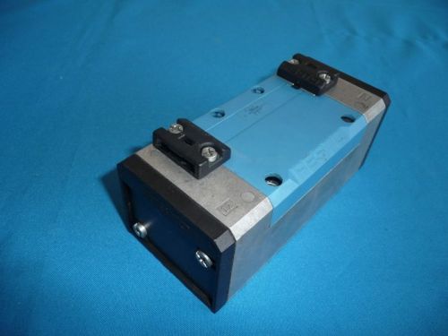 Festo J-5/2-D-3-C J52D3C Pneumatic Valve