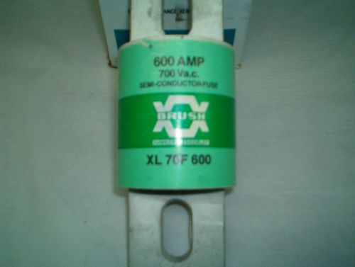 64676-70W 600 amp 700 Va.c semi-conductor fuse