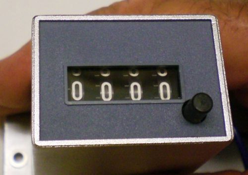 General Controls/ITT Electro-Mech. Event Counter 4 digits 24V DC Surface Mount