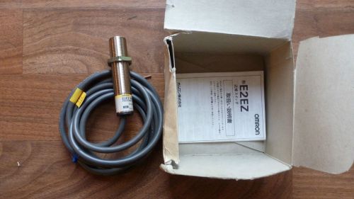 OMRON E2EZ-X4Y1 PROXIMITY SWITCH NEW OLD STOCK