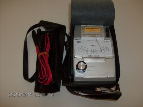 AMPROBE HAND CRANKED MEGOHMMETER AMC - 2 ( NEW )