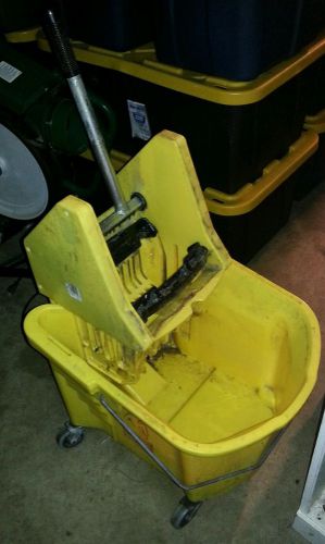 Continental yellow mop bucket commercial janitorial 8 gallon 30 quart wringer for sale