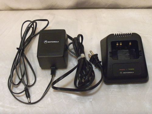 Motorola UL Charger Rapid Rate Model NTN1171A MTS2000 HT1000 MTX8000 Portables