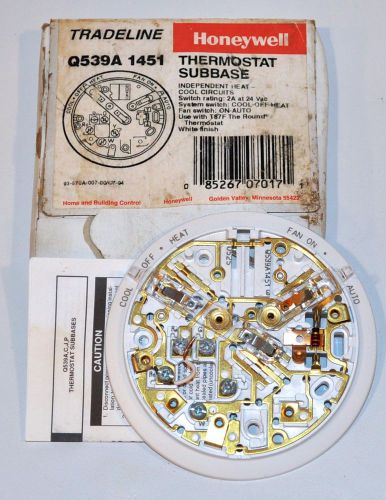 Honeywell - Q539A 1451 - Thermostat SubBase - White -