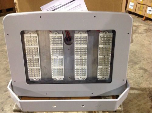 Cooper Crouse-Hinds PFM series 25L(263W) indoor/outdoor L.E.D. floodlight