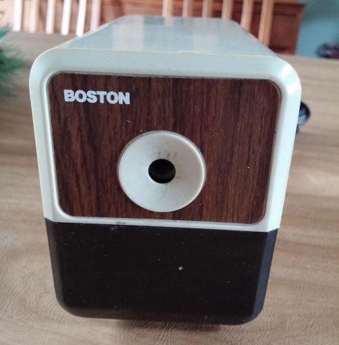 Boston Model 18 Electric Pencil Sharpener