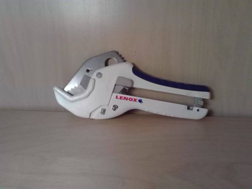 Lenox R1 Plastic Tubing Cutter #12123 Cuts up to 1-5/8&#034;