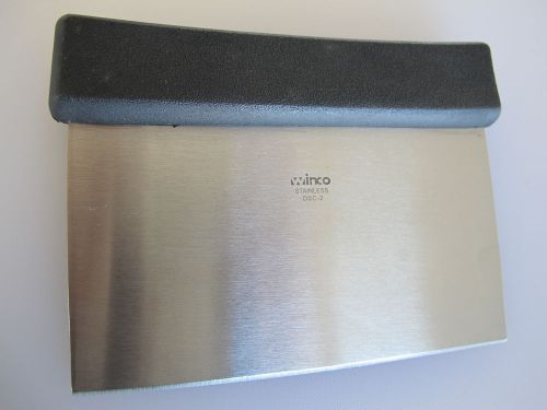 &#034;NEW&#034; WINCO DSC-2 STAINLESS STEEL 6&#034; X 3&#034; DOUGH SCRAPER W/ PLASTIC HANDLE