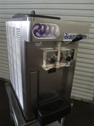 STOELTING COUNTERTOP SOFT SERV/YOGURT FREEZER MACHINE.