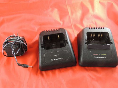 (2) Motorola NTN1174A Battery Chargers w/ (1) AC adapters