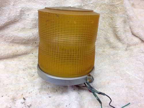 Whelen strobes 12 to 24 volt