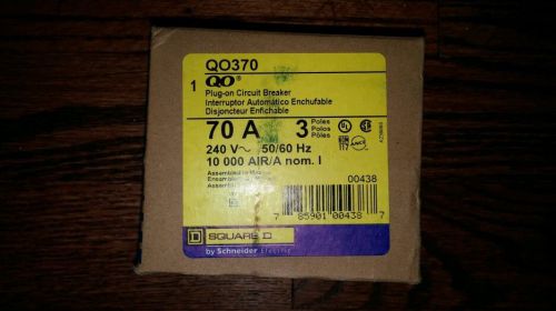 240v square d circuit breaker qo370 70 amp 3 pole plug on - new for sale