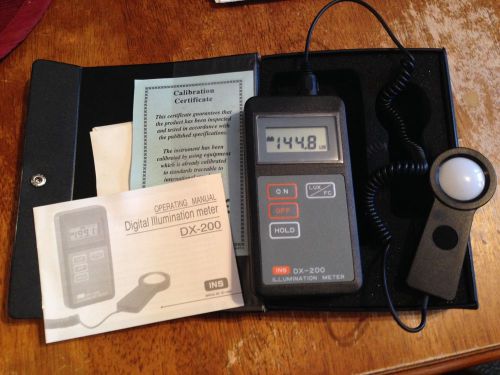 INS DX-200 DIGITAL ILLUMINATION LUX METER