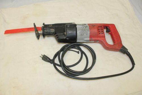 Milwaukee 6527 120v 8 Amp Super Sawzall Corded Reciprocating Saw