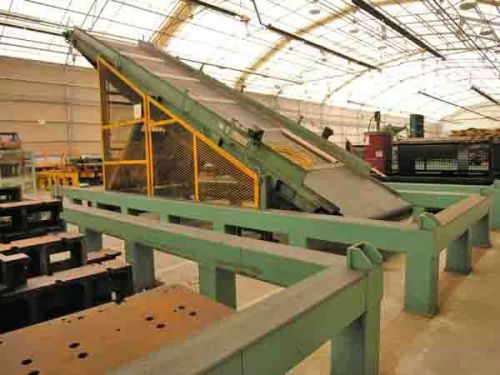 INDUSTRIAL DEVELOPMENT SYSTEMS INC.LARGE INCLINE  CONVEYOR BELT