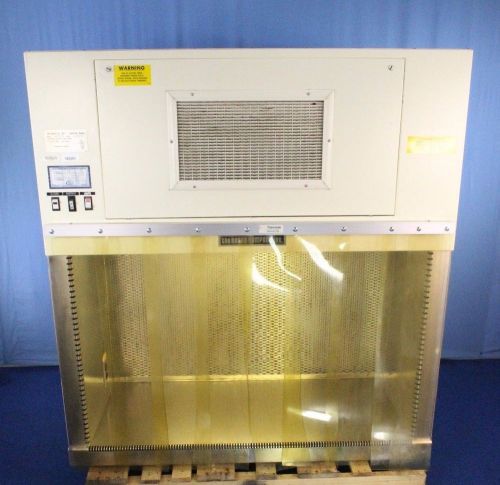 Baker Laminar Flow Fume Hood Lab Fume Hood with Warranty