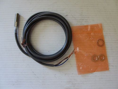 Omron Proximity Switch E2E-X1R5F2 12/24VDC.