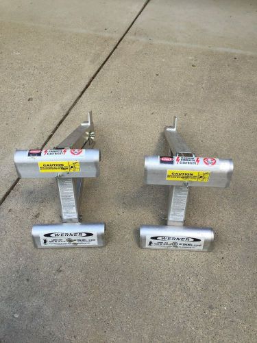 WERNER Model 10-14-01 Ladder Jacks, Package of 2