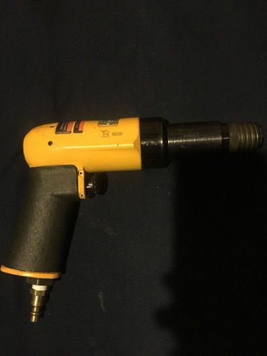 Atlas Copco RRH 06P Recoiless Rivet Gun Air Hammer Riveter RRH06