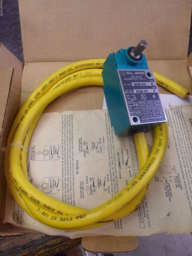 New Allen Bradley 802M-AY5 Pre-Wired Limit Switch 2 Circuit Series B NIB