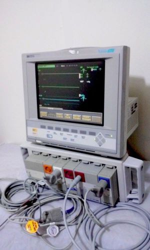 HP AGILENT PHILLIPS VIRIDIA V24C color PATIENT MONITOR SpO2 EKG NIBP Printer