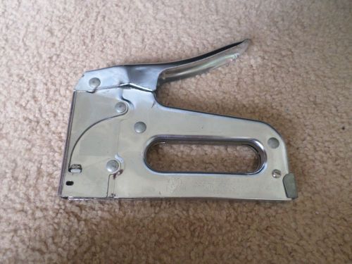 Nice Vintage Working Arrow Fastener Heavy Duty Stapler Gun Model T-50M Tacker US