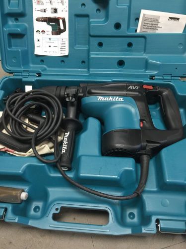 NEW Makita HR4010C 1-9/16&#034;  Rotary Hammer Drill