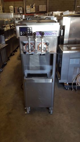 2011 Stoelting F231 Soft Serve Frozen Yogurt Ice Cream Machine 1ph Air