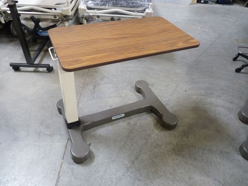 STYRKER OVERBED TABLE