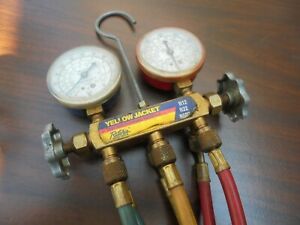 Yellow Jacket Test and Charging Manifold Gauges w/ Hoses