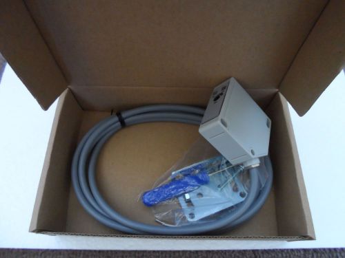 LANBRO PTF-BC50DNR PHOTOELECTRIC SENSOR  10-30VDC