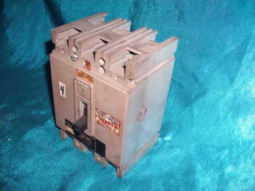 Westinghouse HFB3030L 30Amps 3 Pole Circuit Breaker