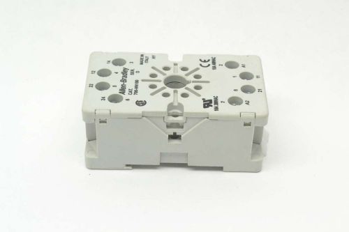 New allen bradley 700-hn100 relay socket base d 300v-ac 10a amp terminal b426081 for sale