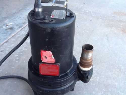 Dayton 3bb95 submersible pump/ sewage. 2 hp 240 v 3 phase. 12 amps 3450 rpm for sale