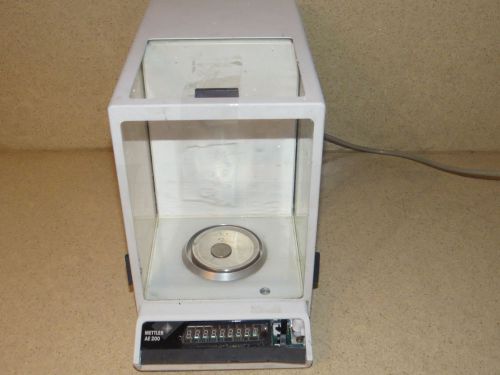 METTLER AE200 AE 200  ANALYTICAL BALANCE