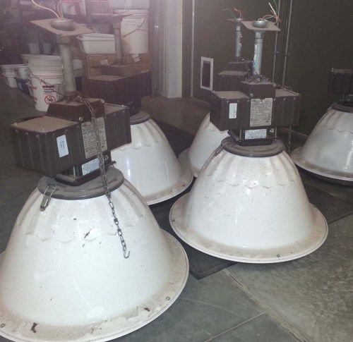 Lumark low-bay 250 watt metal halide industrial warehouse lights for sale