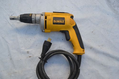 DEWALT VSR DRYWALL SCREWDRIVER DRILL DW272