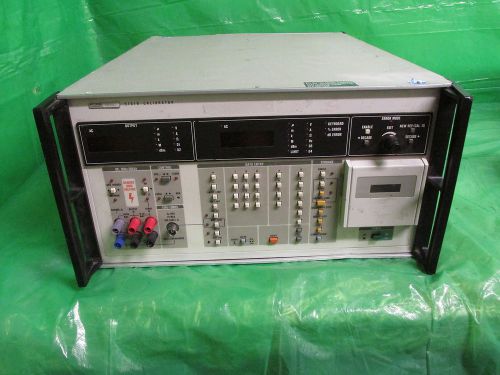 Fluke 5101B Calibrator For Parts Opt. 03 05 06