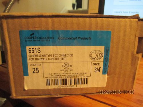 651S  3/4&#034;  COMPRESSIONN TYPE EMT CONNECTORS  BOX OF 25   K13