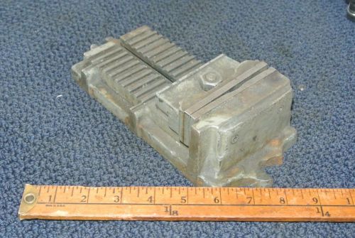 VINTAGE INDUSTRIAL MACHINIST  TOOL VISE   NEEDS HELP  UNUSUAL