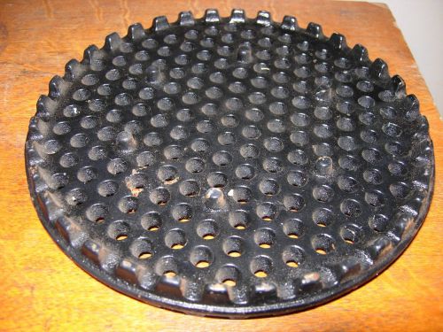 VINTAGE CAST IRON SAUSAGE STUFFER LARGE BOTTOM PLATE 7 7/8 IN. DIAMETER