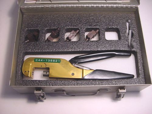 DANIELS M22520/5-01 CRIMPING TOOL with 4 Tool Position Dies Y531-Y534 Metal Case