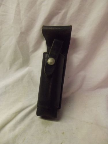 VINTAGE BLACK LEATHER MAXI&#039;S MACE HOLDER POLICE GEAR