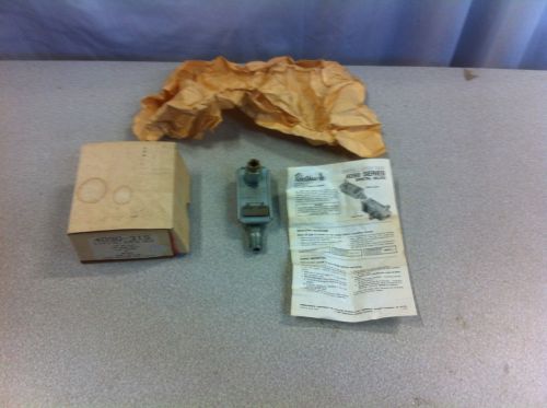 New! Robertshaw 4090-315 Oven Safety Valve 3.3-4.0V, 3/8&#034;, Caloric, Eaton