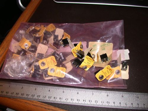 42 pcs NEW old stock SWITCHCRAFT 142A 3.5mm MINI  PANEL JACK